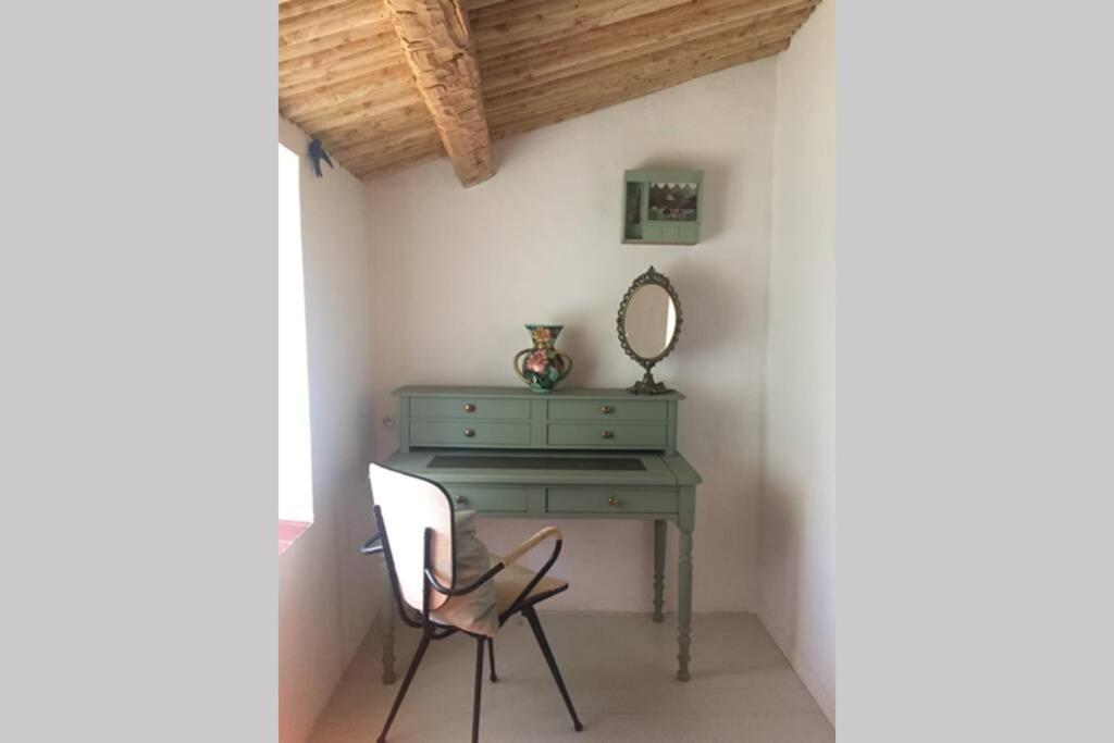 Pierrerue  Gite Cocotte Luberon, Forcalquier מראה חיצוני תמונה